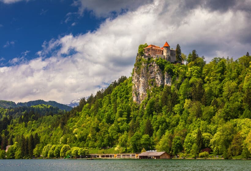 Bled,castle,with,lake,bled,,slovenia.